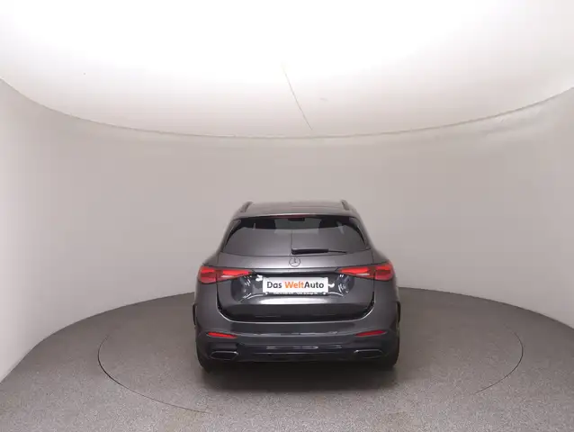 Mercedes-Benz GLC view 6