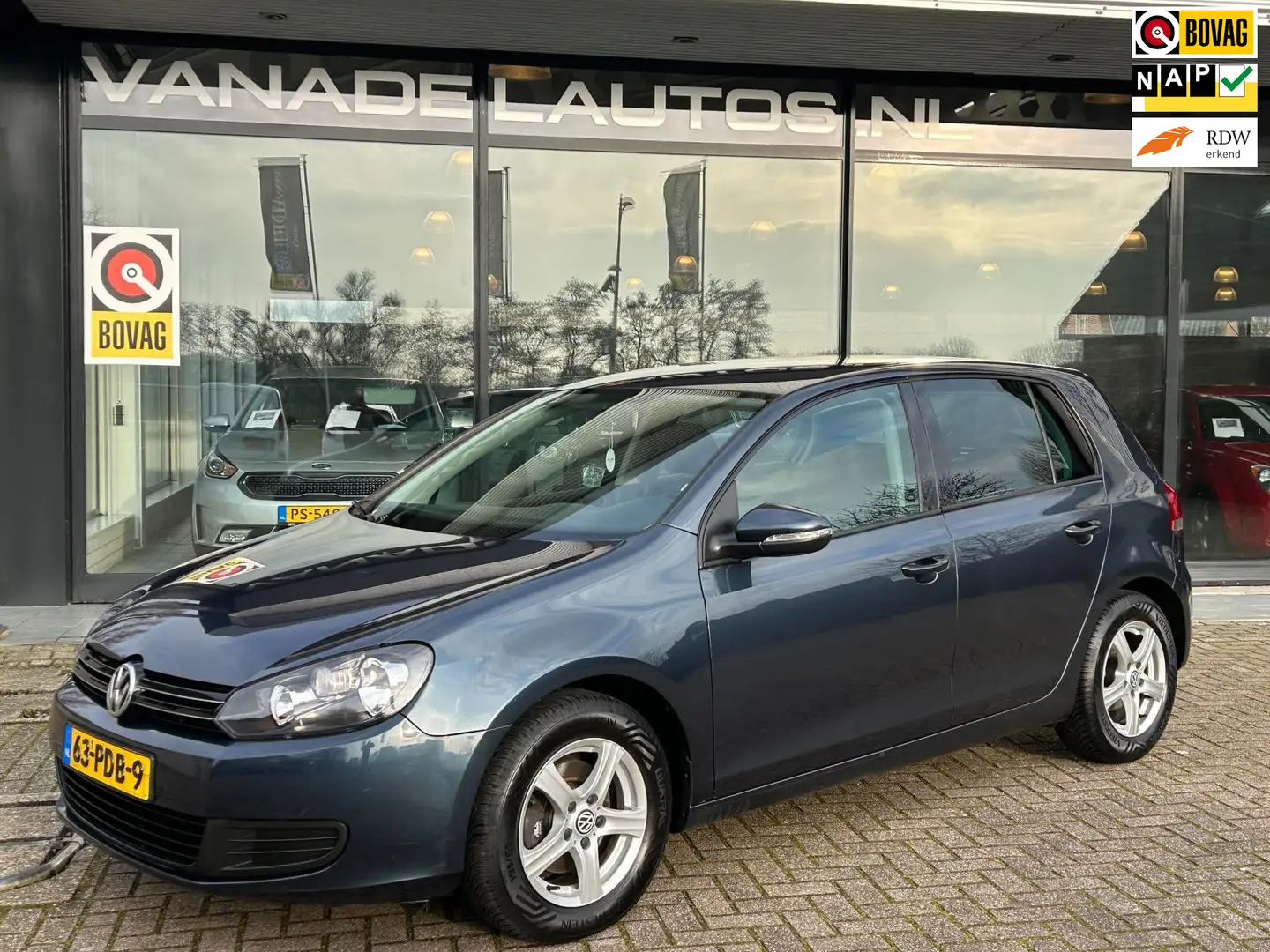 Volkswagen Golf 1.2 TSI Comfortline BlueMotion Navi Clima Cruise T Grau - 1