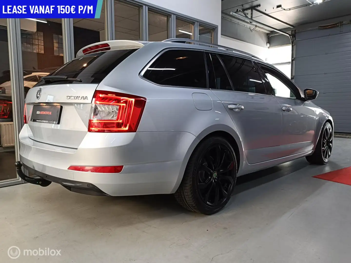 Skoda Octavia Combi 1.8 TSI DSG RS XENON CRUISE NAVI STOELVERW P Grijs - 2