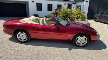 XK8 Convertible 4.0 Aut.