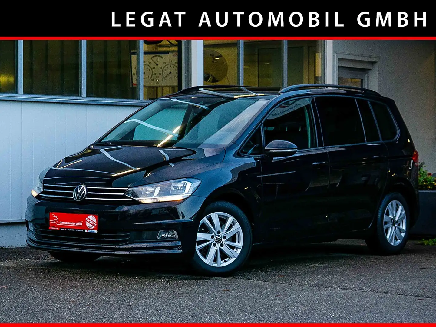Volkswagen Touran CL 2,0 TDI DSG *KAMERA*STANDHEIZUNG*NAVI*ACC* Schwarz - 2