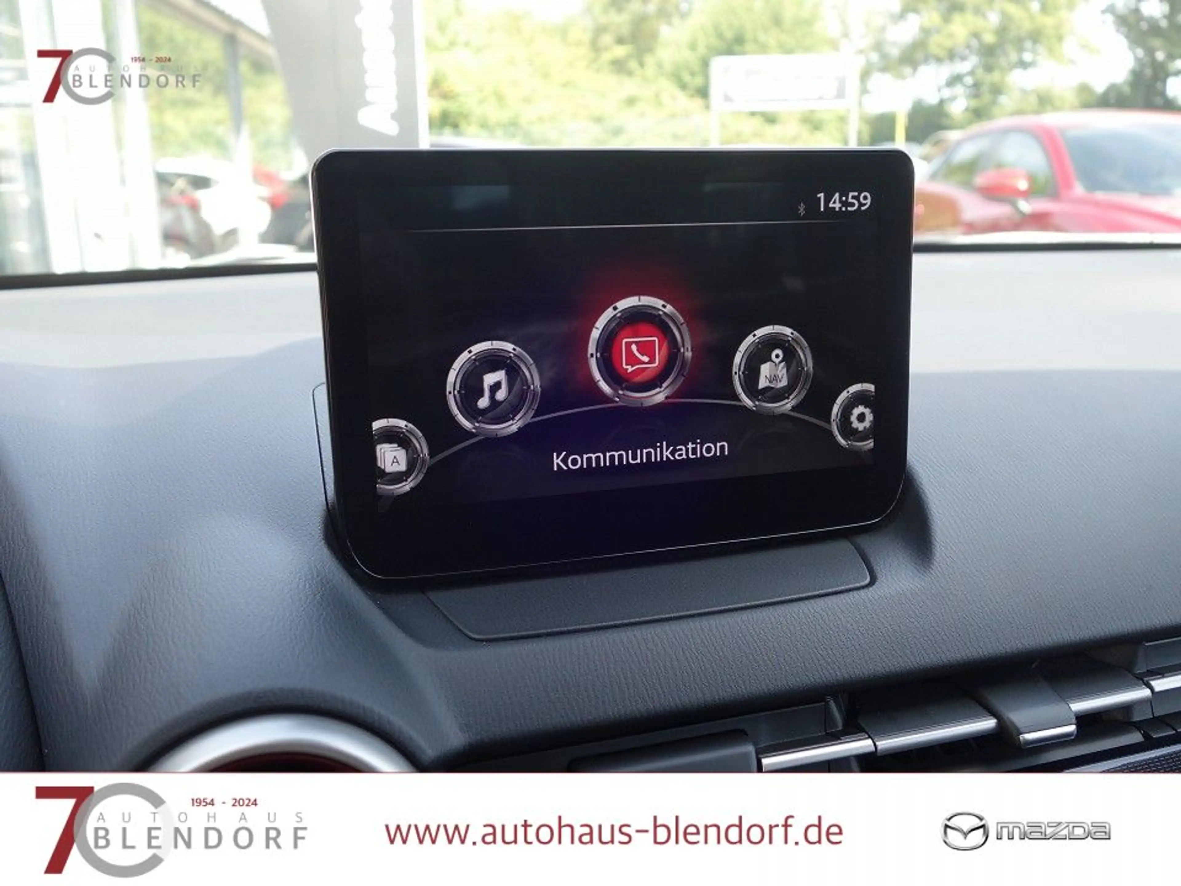 Mazda 2 Homura 90 LED|Bluetooth|Kamera — photo 10