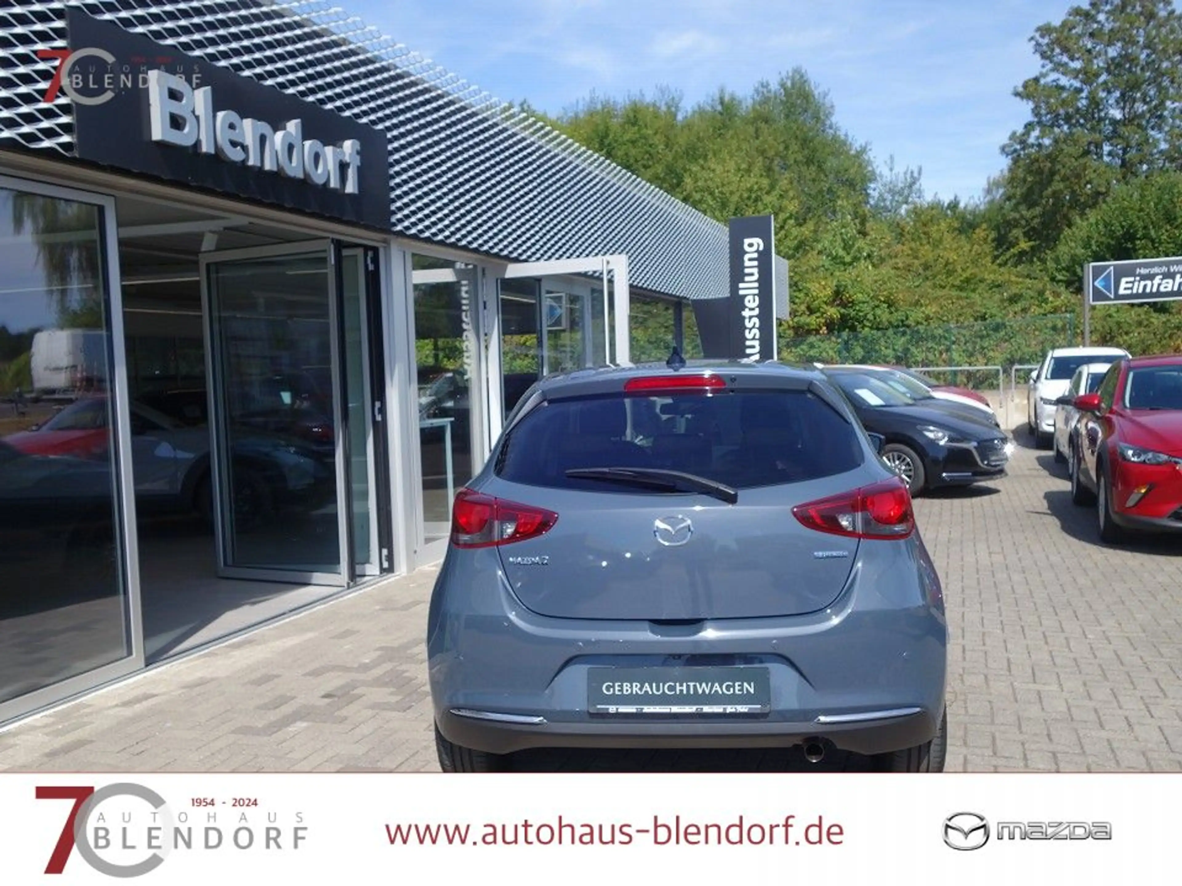 Mazda 2 Homura 90 LED|Bluetooth|Kamera — photo 6
