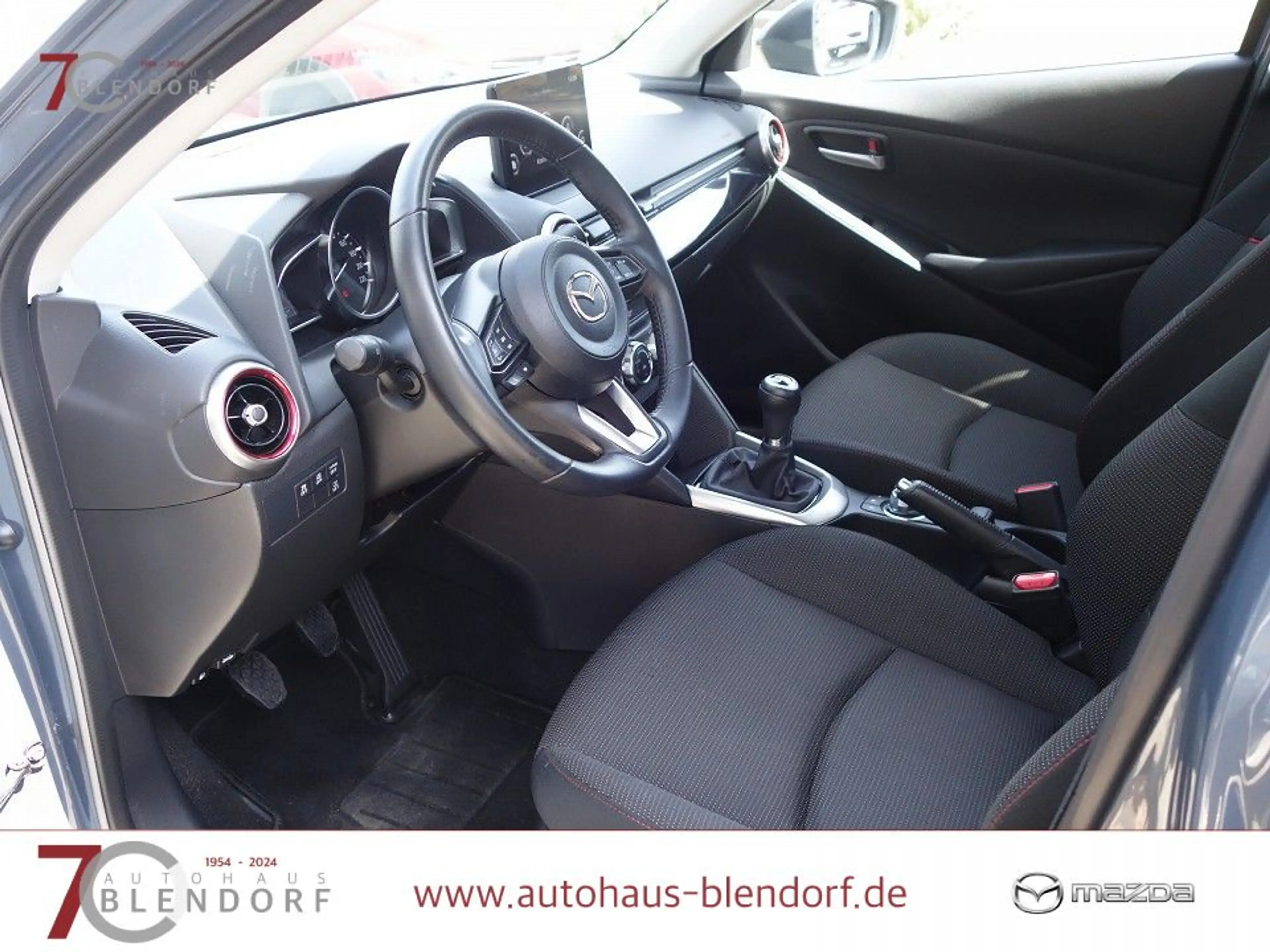 Mazda 2 Homura 90 LED|Bluetooth|Kamera — photo 8