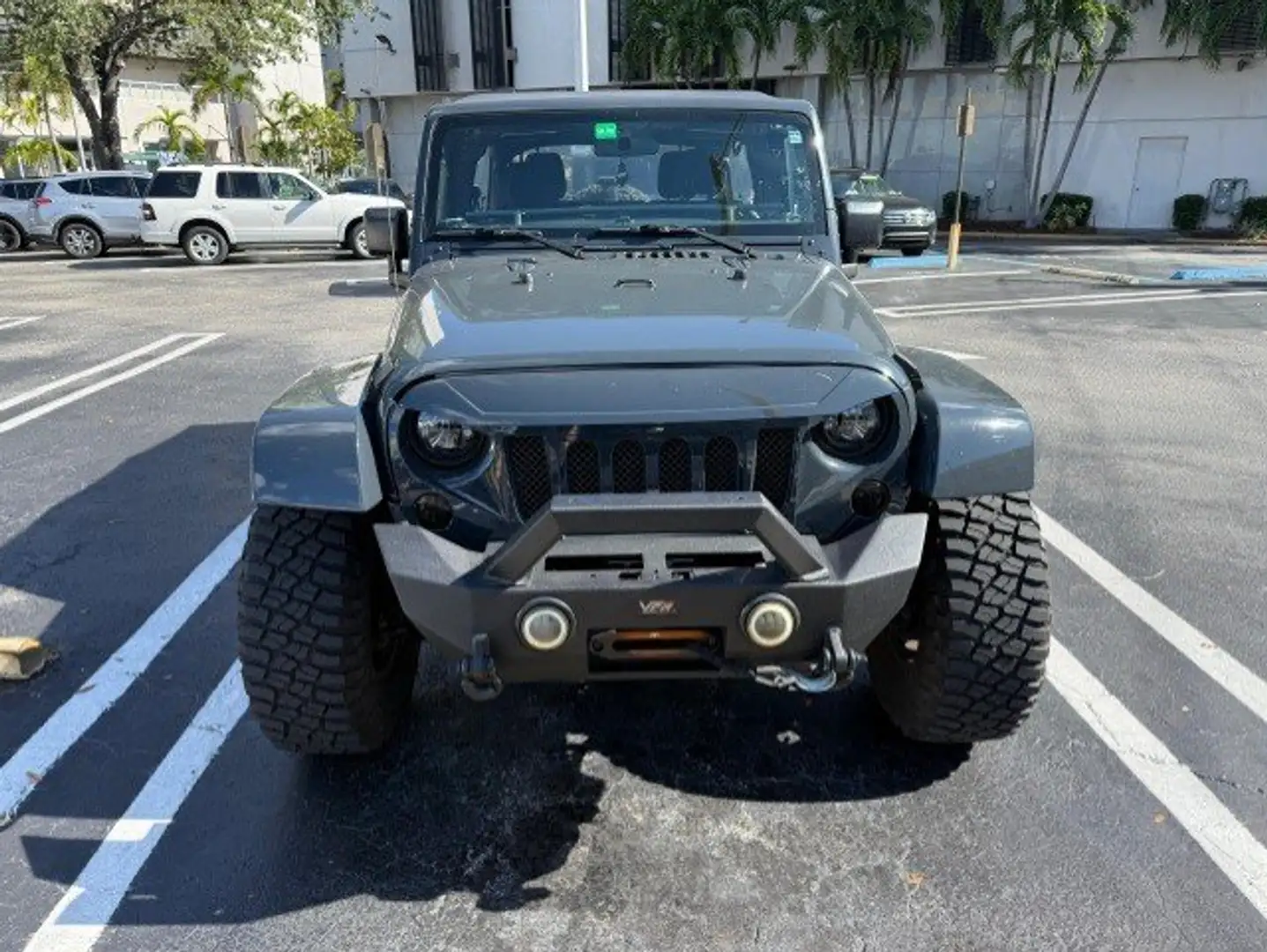 Jeep Wrangler manual Rubicon Gris - 1