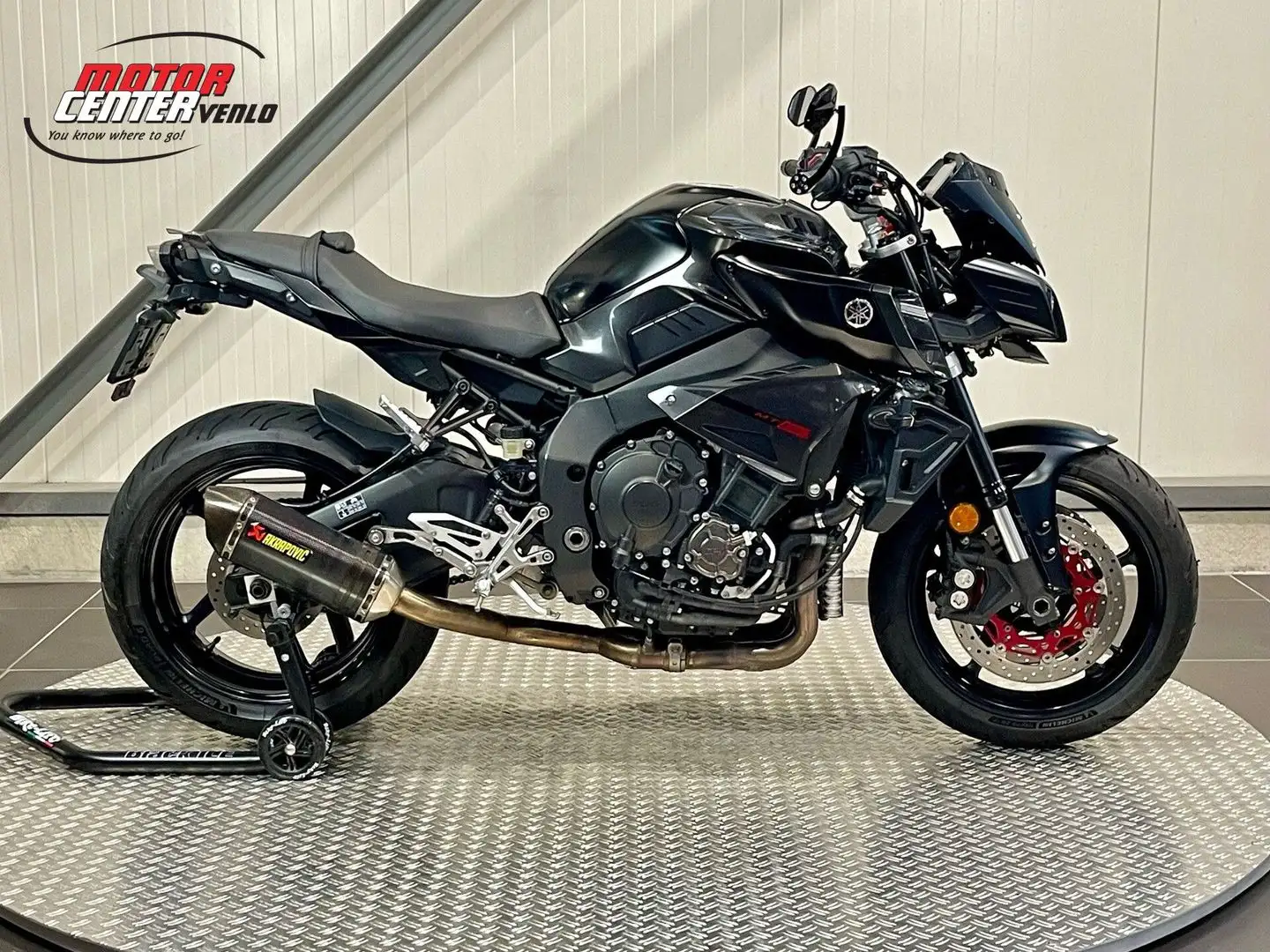 Yamaha MT-10 ABS Fekete - 1
