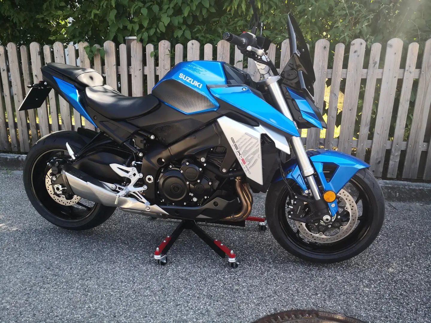 Suzuki GSX-S 950 Blue - 1