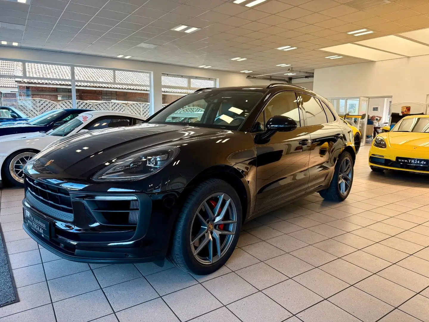 Porsche Macan S Luftfederung/Sportabgas/Panorama/Keyless Schwarz - 2