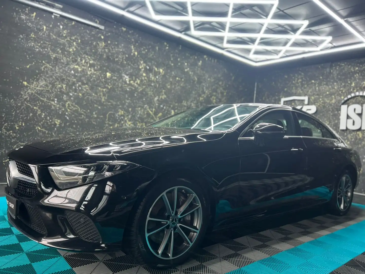 Mercedes-Benz CLS 350 d 4Matic/PANO/AMG-LINE/360KAM Noir - 2