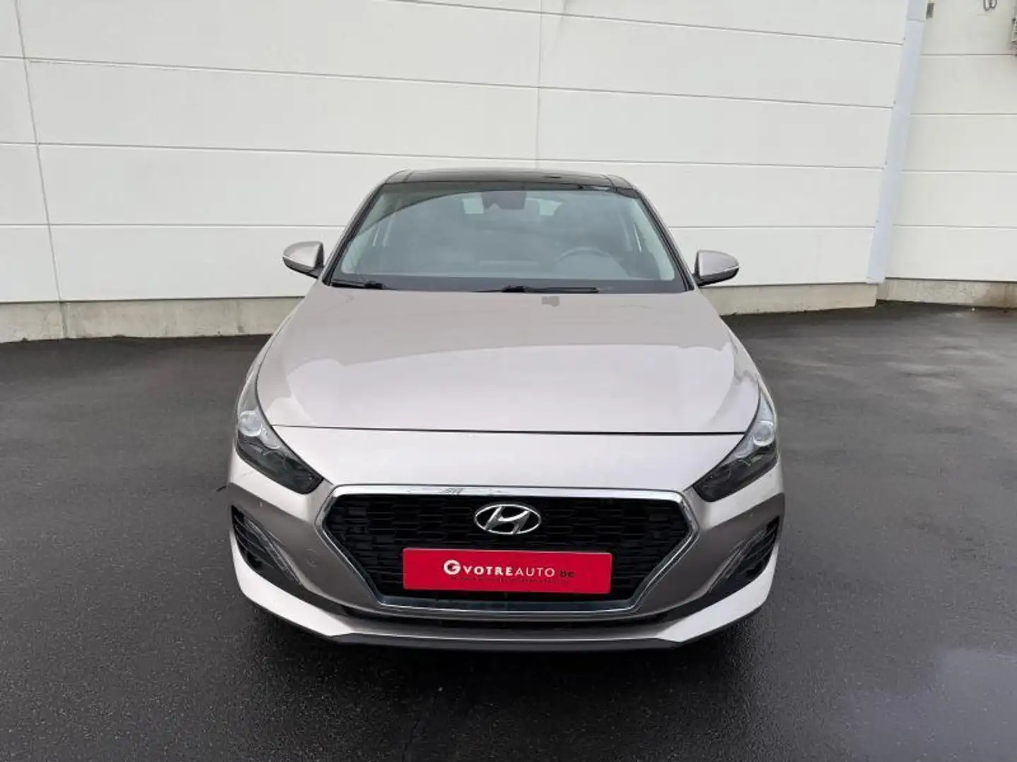 Hyundai i30 Full options* 1.4 140ch Grau - 2