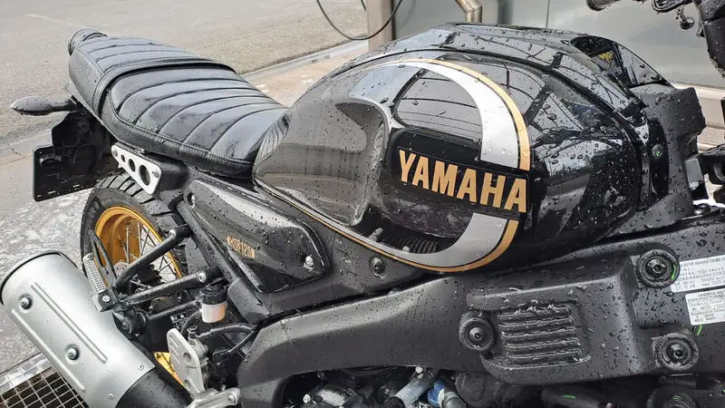 Yamaha XSR 125 - foto 4