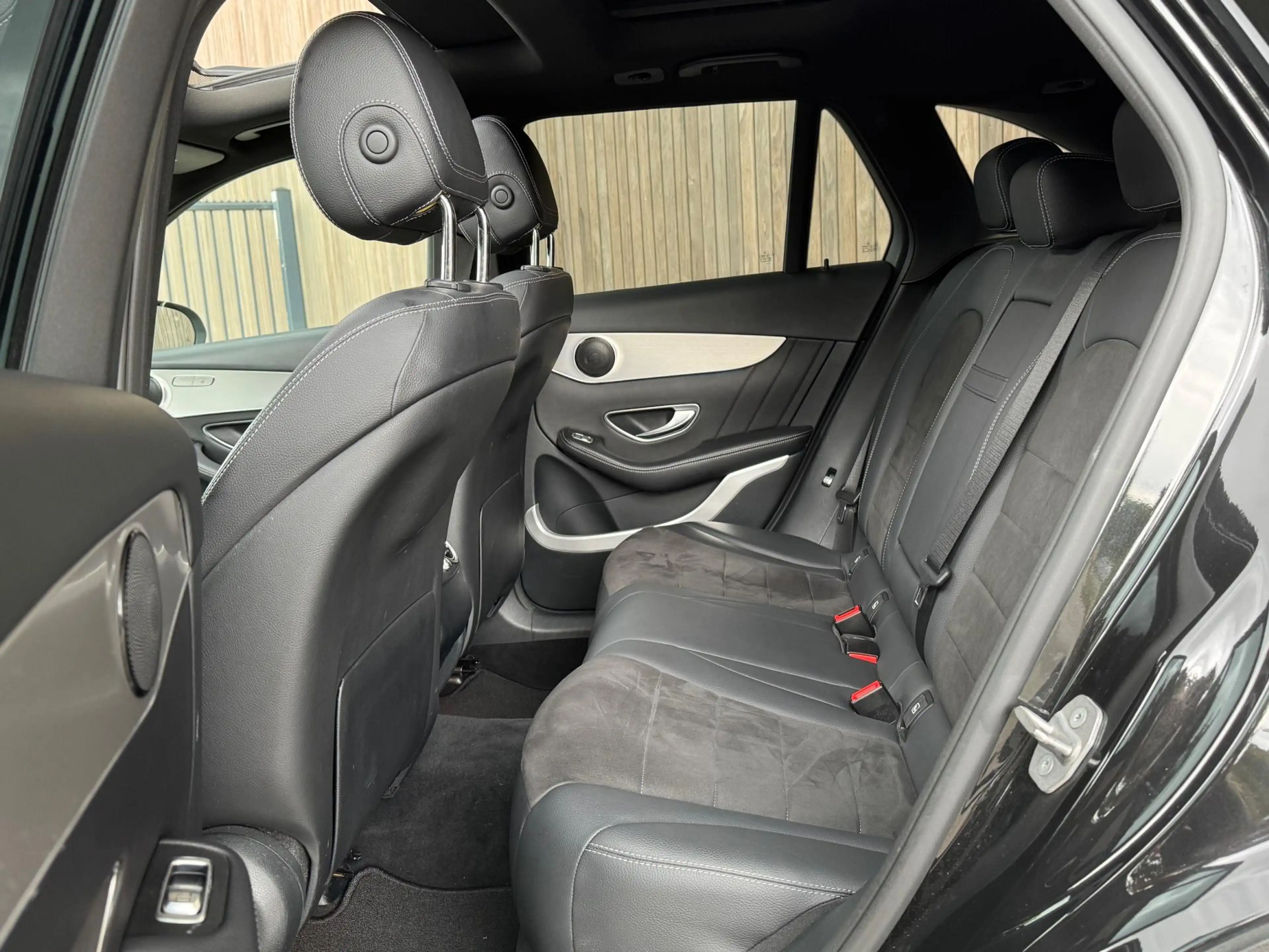 Mercedes-Benz GLC 350 350e 4MATIC AMG-Line|Pano|Sidesteps — photo 10