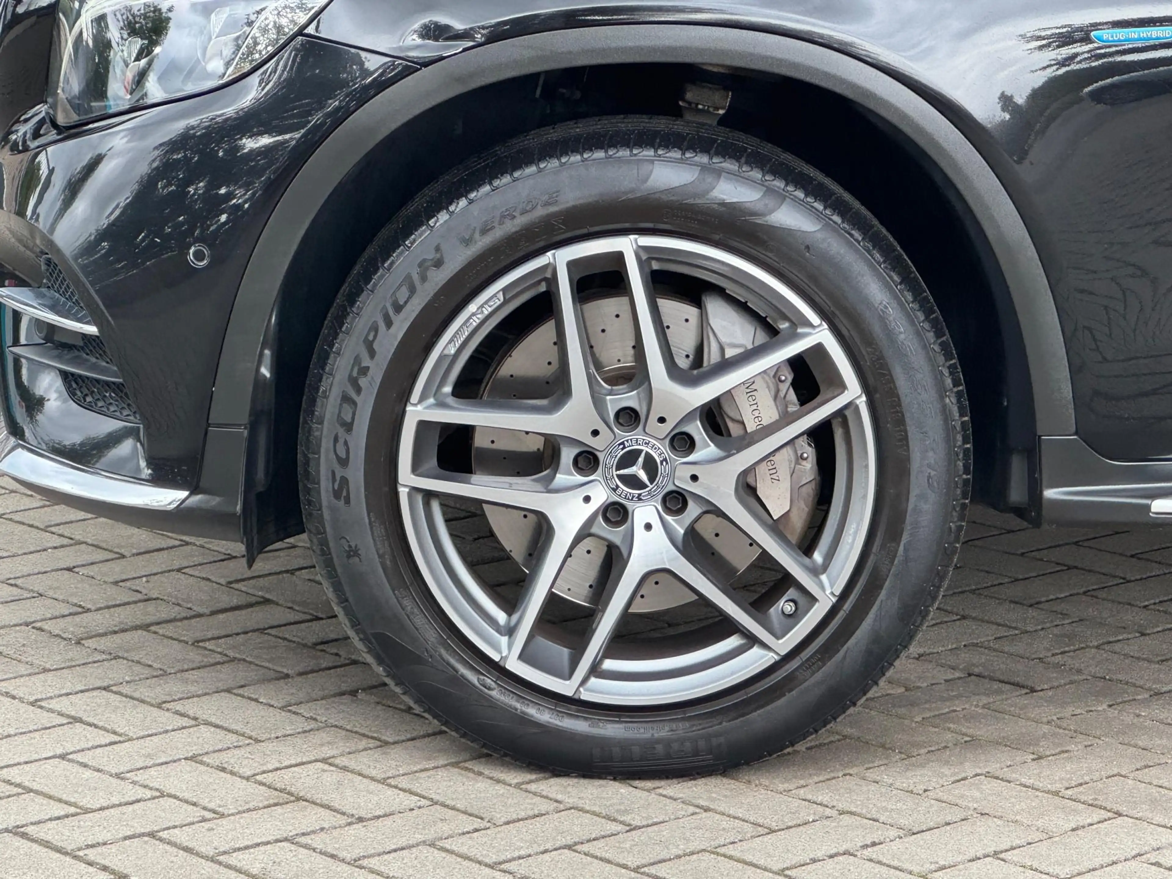 Mercedes-Benz GLC 350 350e 4MATIC AMG-Line|Pano|Sidesteps — photo 5