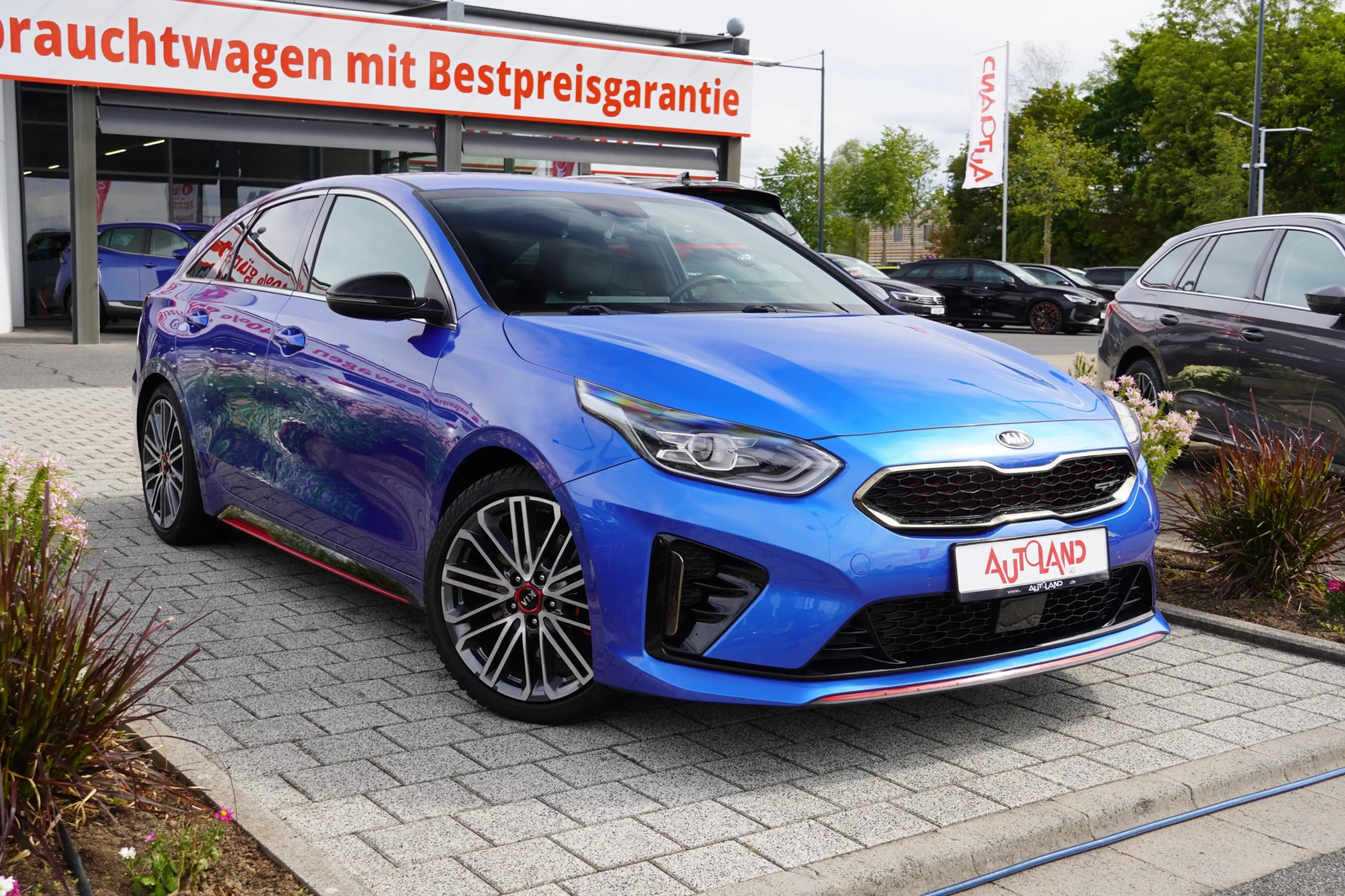 Kia ProCeed / pro_cee'd ProCeed 1.6 T-GDI GT LED AHK Navi DAB PDC Kamera — photo 4