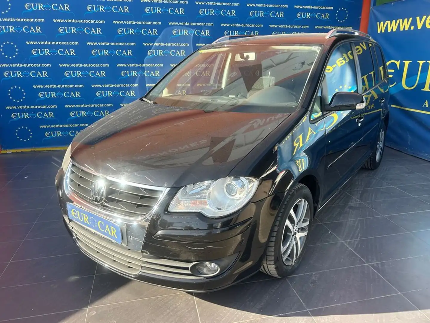 Volkswagen Touran 1.9 TDI Negro - 1
