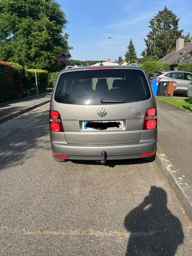 Volkswagen Touran Highline Grau - 1