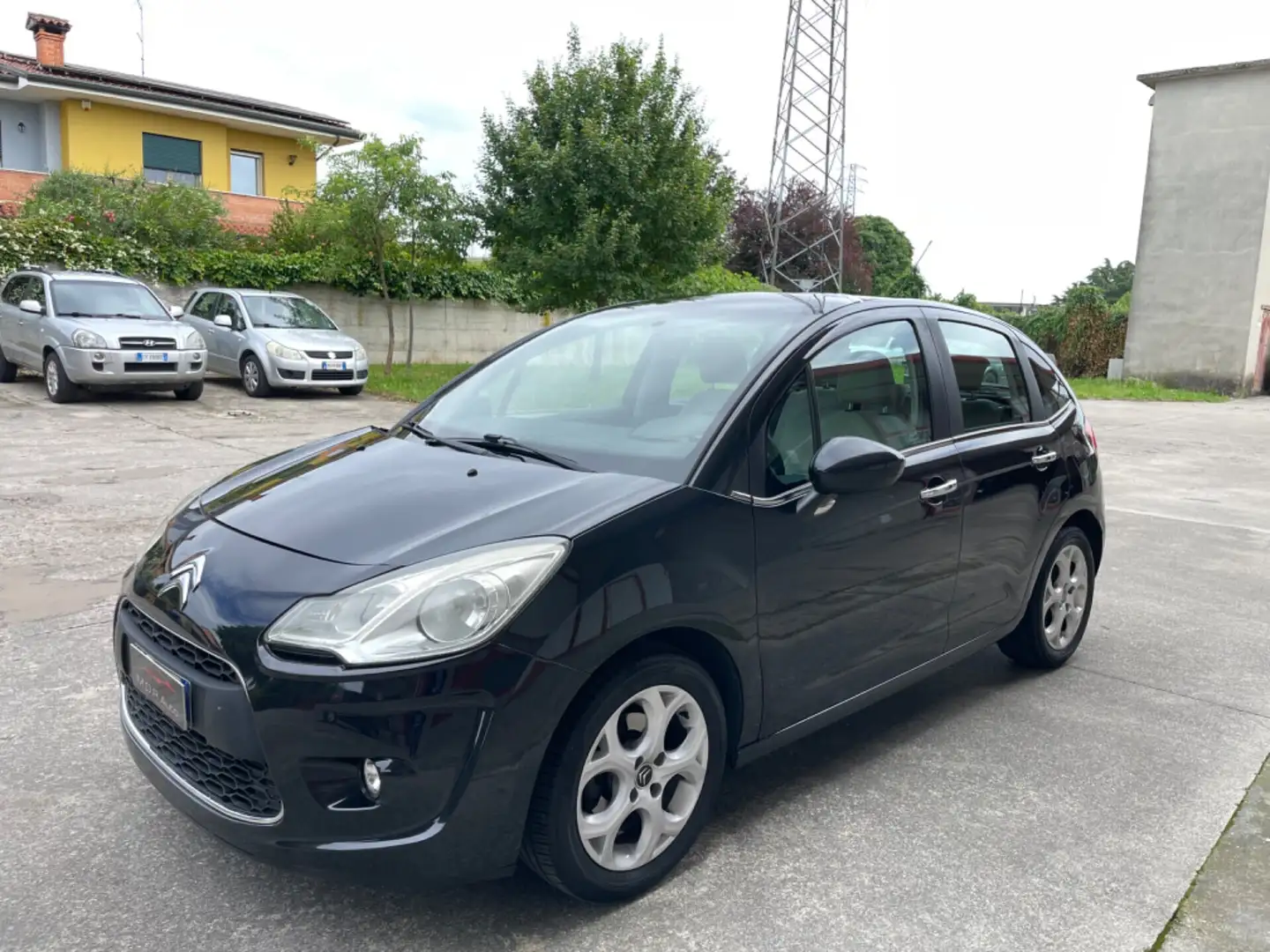 Citroen C3 1.4 GPL airdream Exclusive Zwart - 2