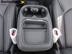 Chrysler Pacifica 2027 — фото 16