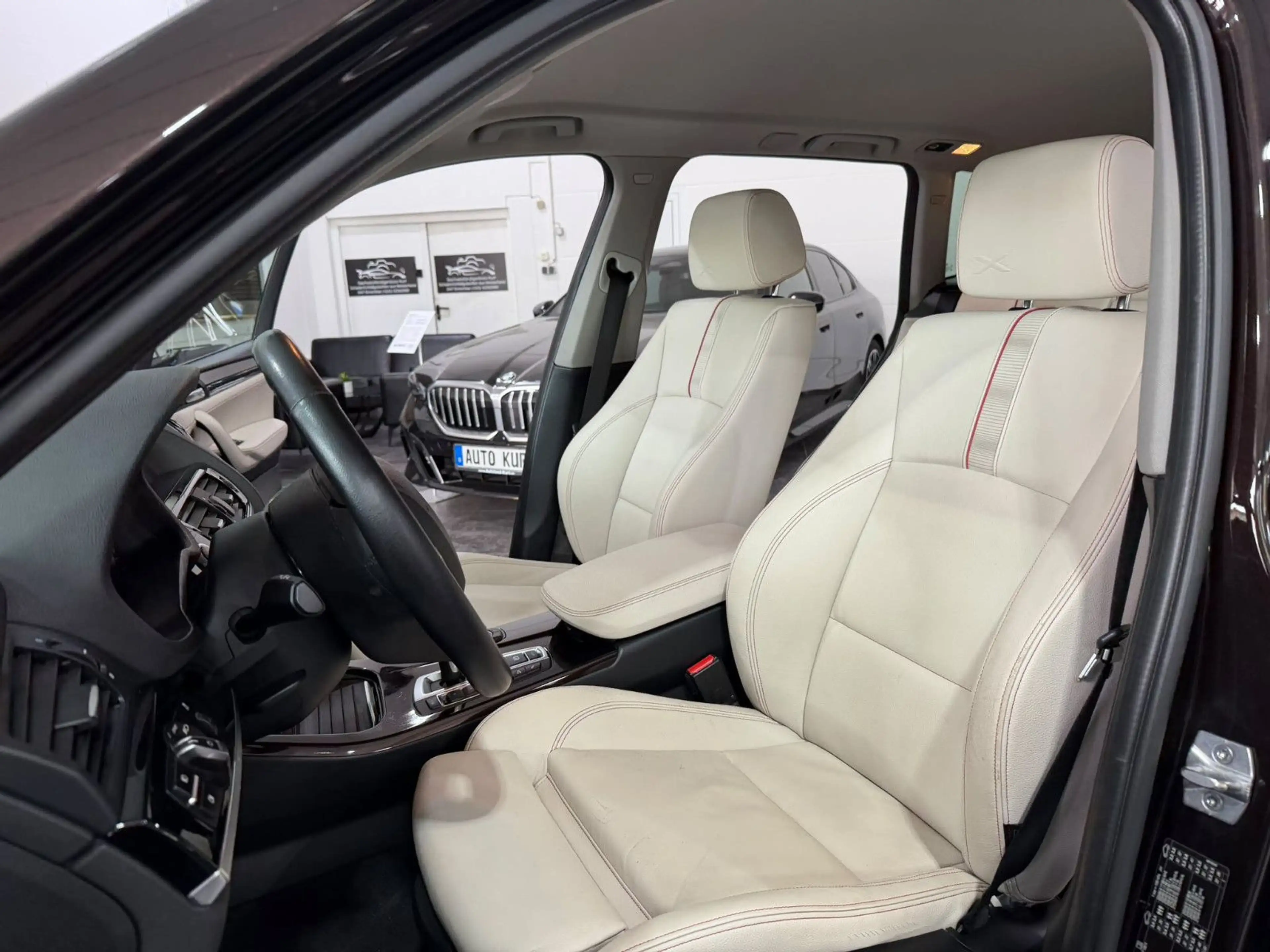 BMW X3 xDr.20 d Autom*RFK*Navi*Xenon*Leder*X-Line — photo 13