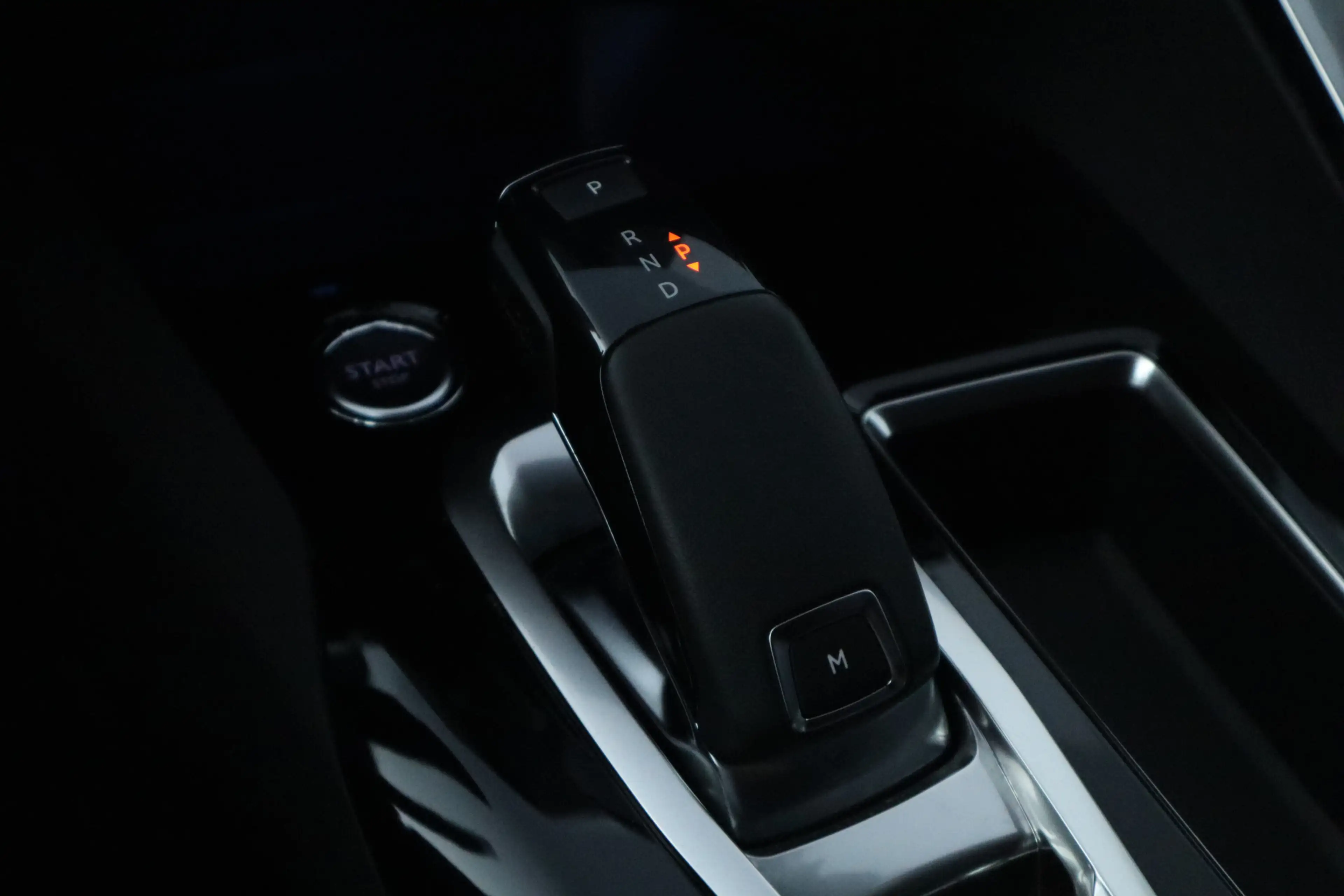 Peugeot 3008 1.2 PureTech Allure/ D-Riem verv: 95.000 Kilometer — photo 44