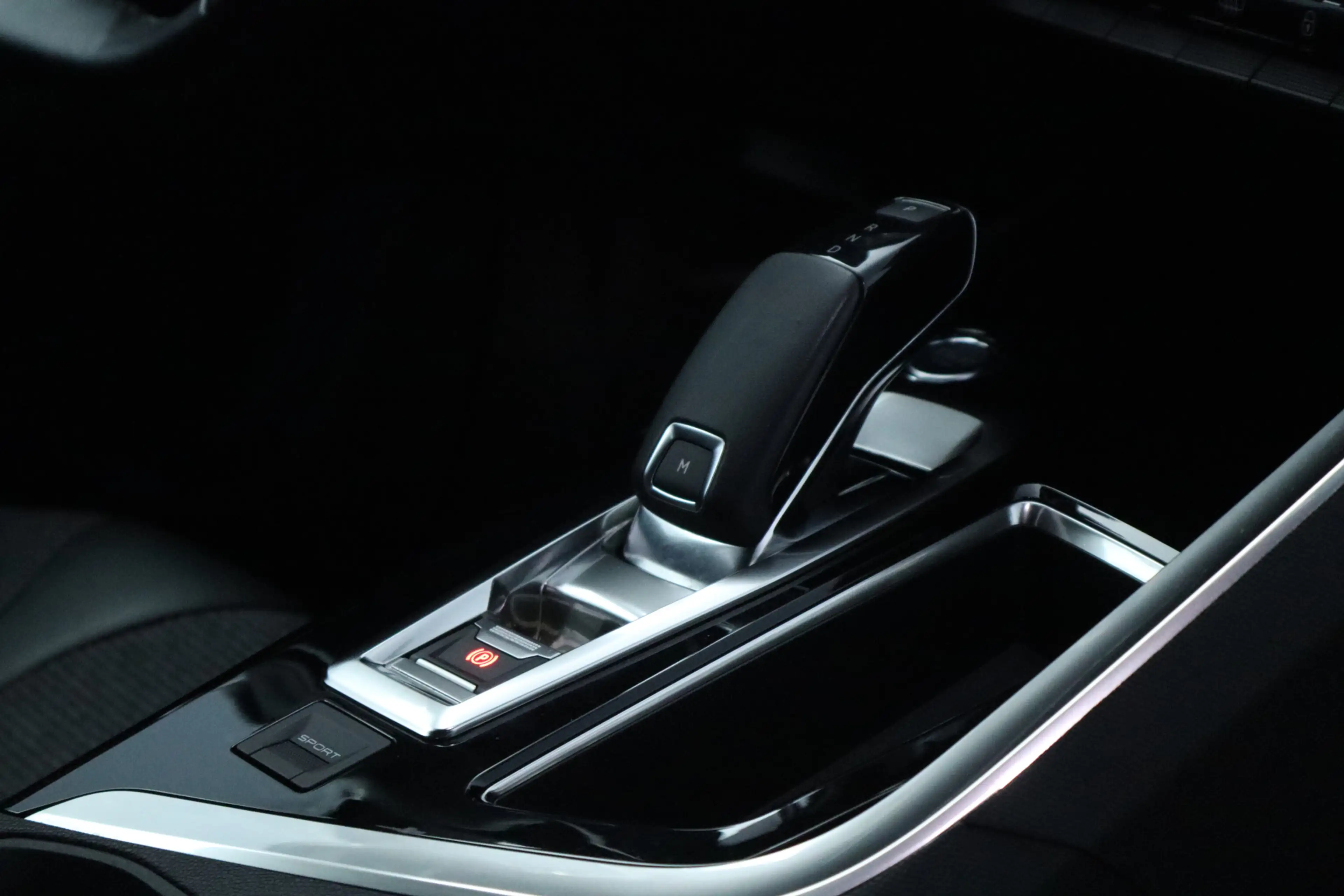 Peugeot 3008 1.2 PureTech Allure/ D-Riem verv: 95.000 Kilometer — photo 33