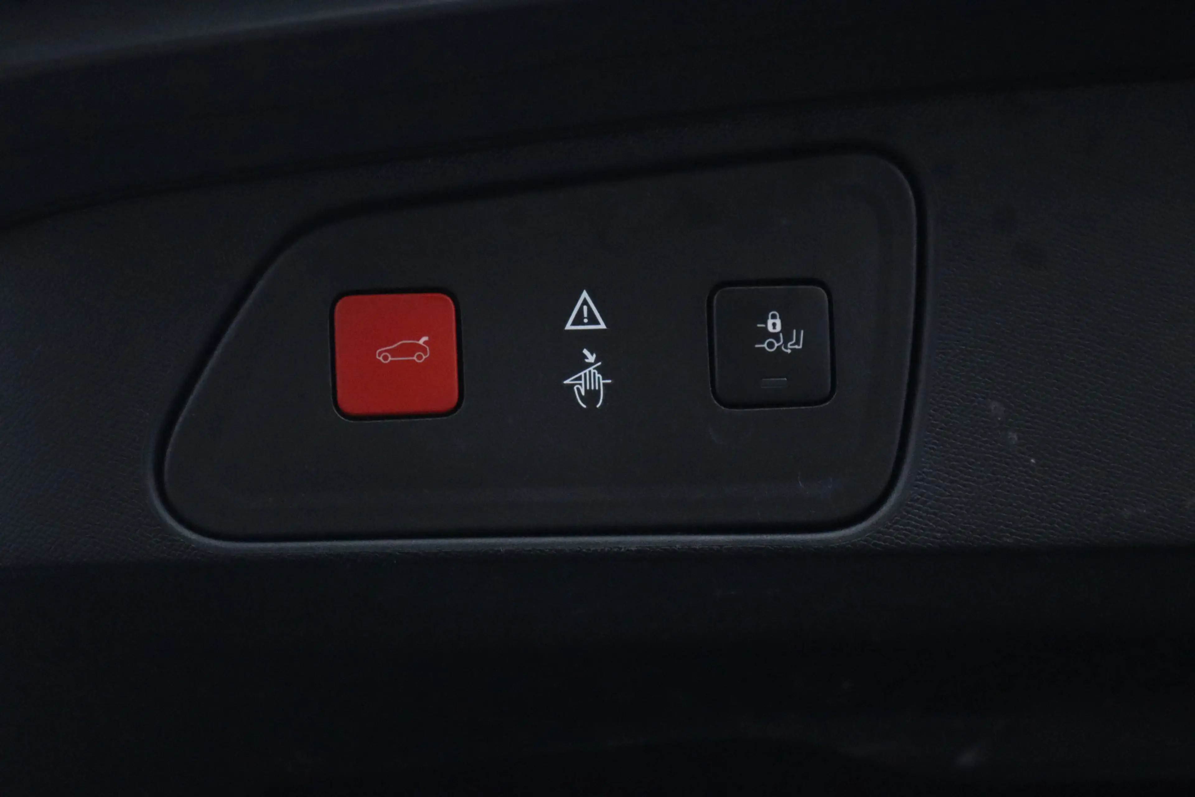 Peugeot 3008 1.2 PureTech Allure/ D-Riem verv: 95.000 Kilometer — photo 30