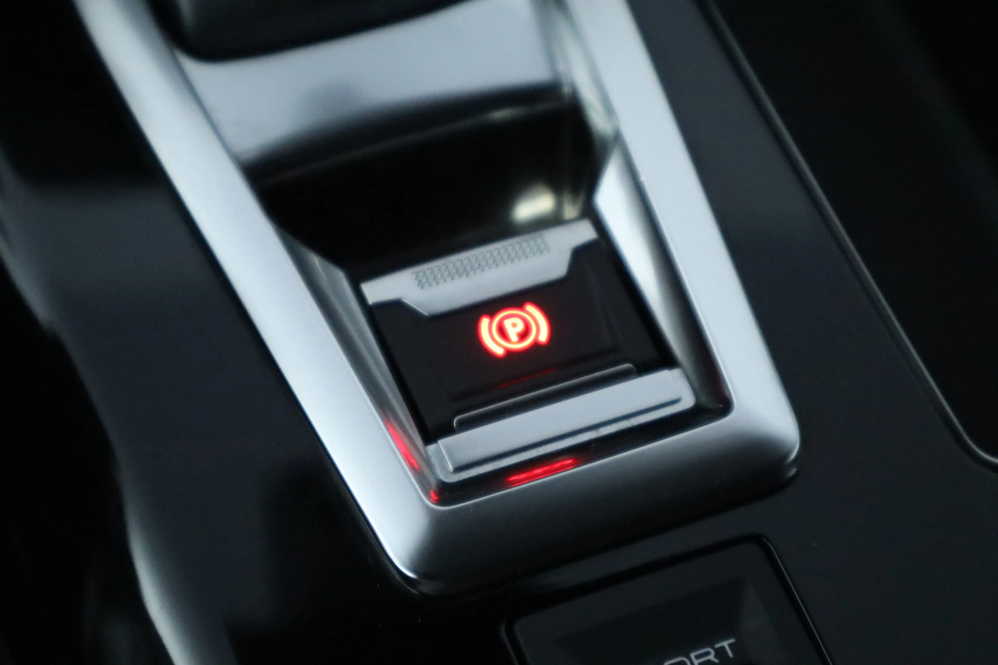 Peugeot 3008 1.2 PureTech Allure/ D-Riem verv: 95.000 Kilometer — photo 42