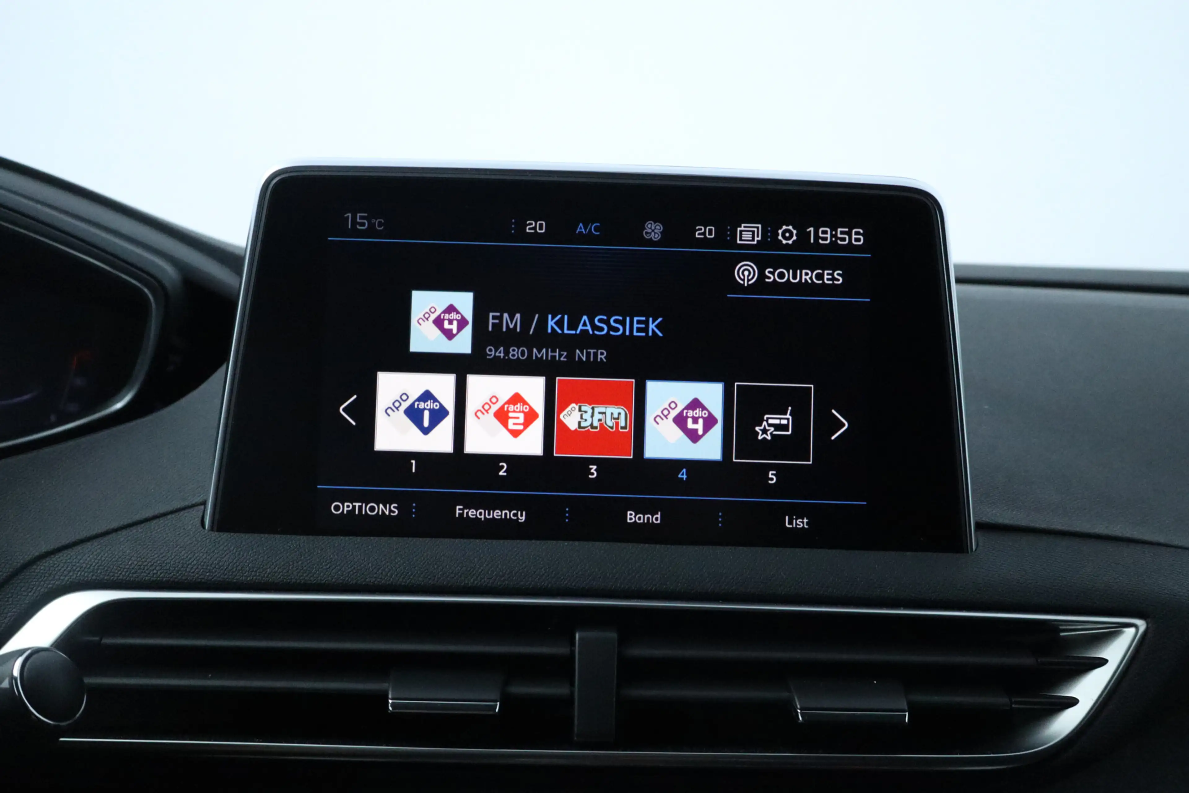 Peugeot 3008 1.2 PureTech Allure/ D-Riem verv: 95.000 Kilometer — photo 27
