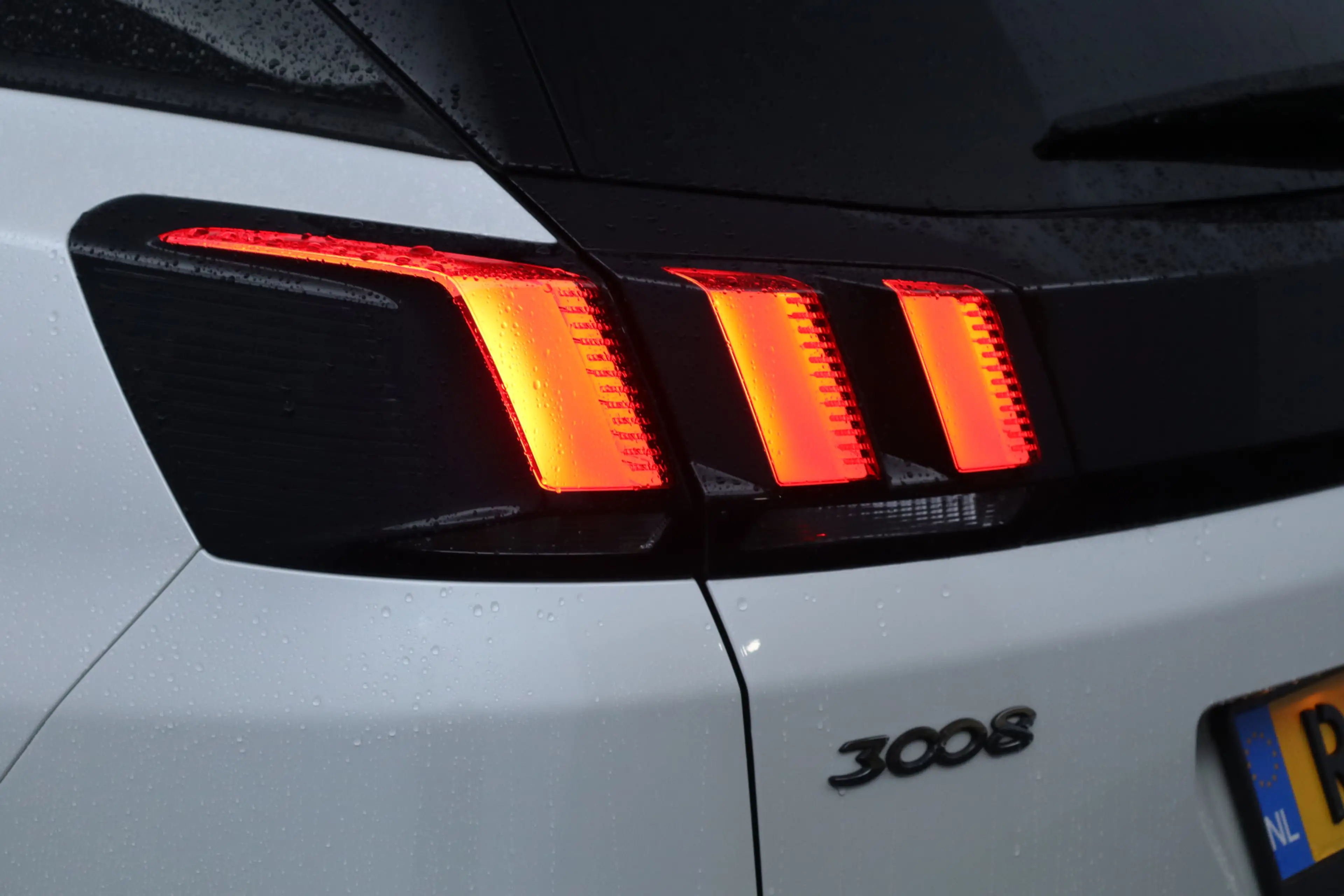 Peugeot 3008 1.2 PureTech Allure/ D-Riem verv: 95.000 Kilometer — photo 17