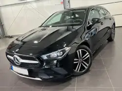 Mercedes-Benz CLA 180 CLA 180 d Shooting Brake Automatik **Navi*LED**