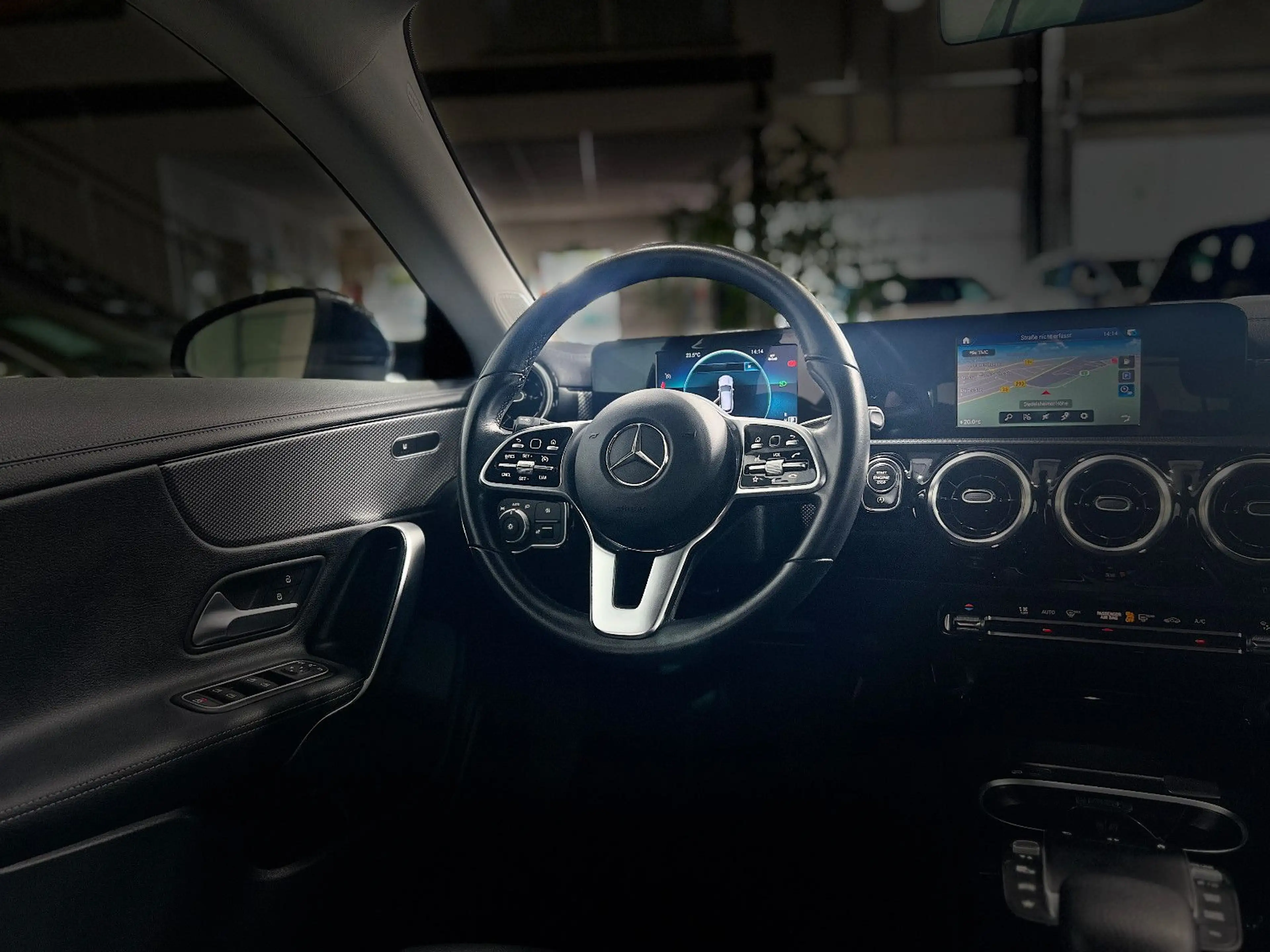 Mercedes-Benz CLA 180 CLA 180 d Shooting Brake Automatik **Navi*LED** — photo 13