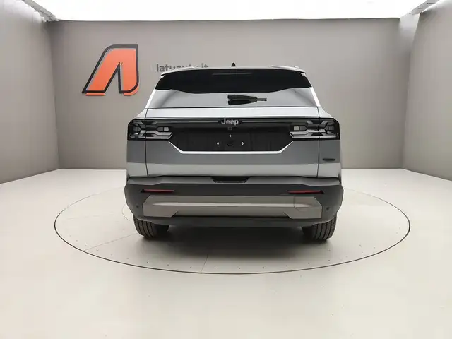 Jeep Compass view 7