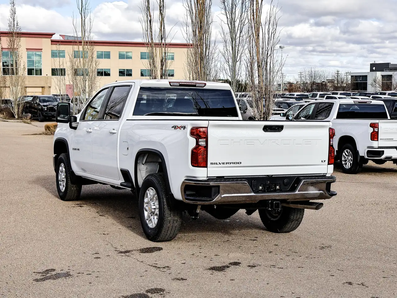 Chevrolet Silverado 3500 снимка Chevrolet Silverado 3500