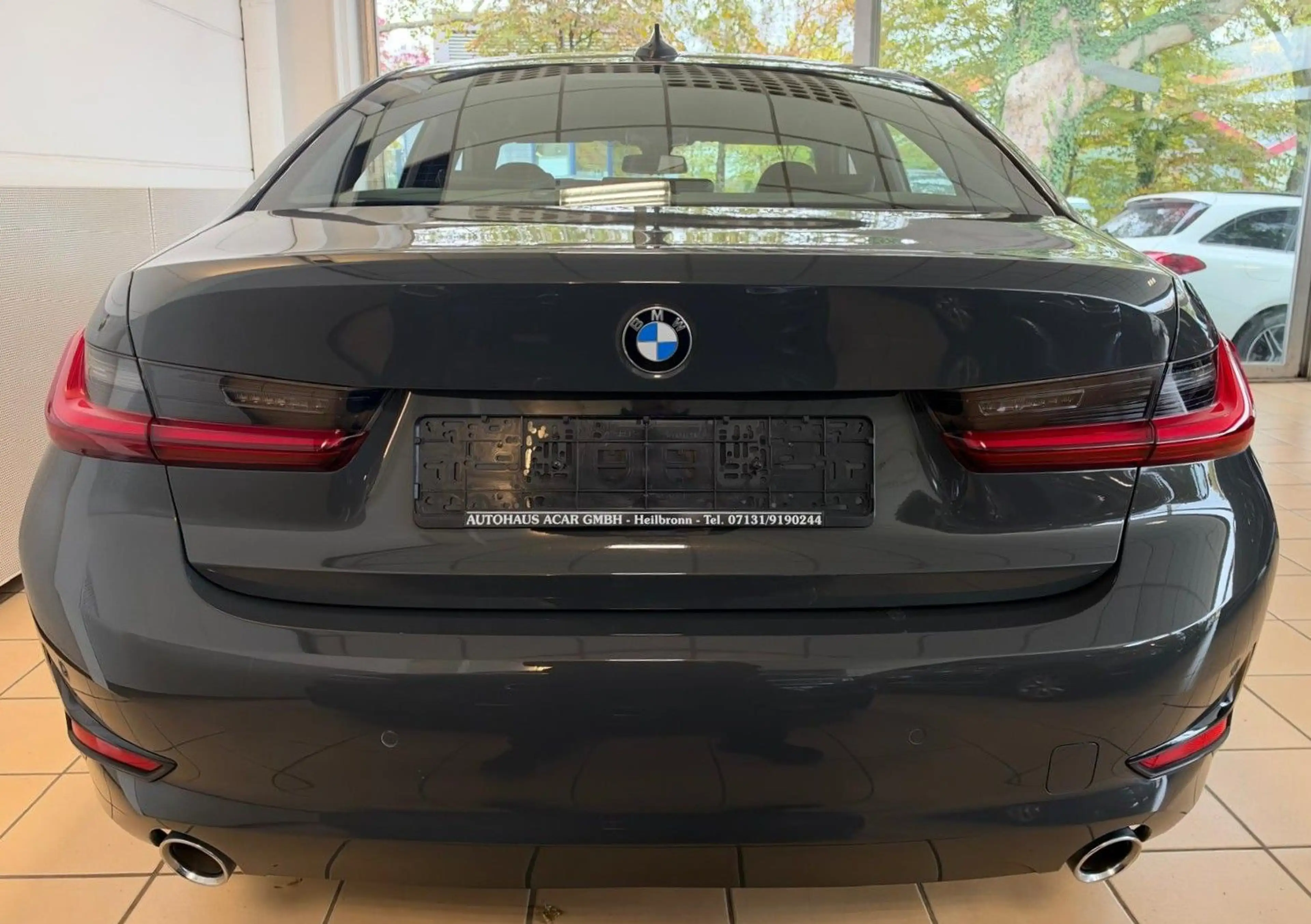 BMW 320 d Advantage 1.Hand LED Digital Key-Go CarPlay PDC — photo 6
