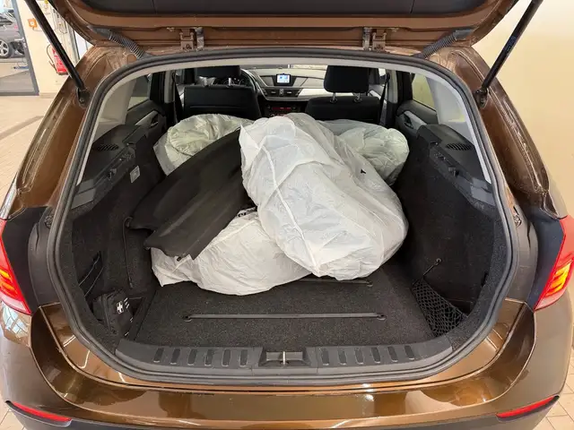 BMW X1 view 10