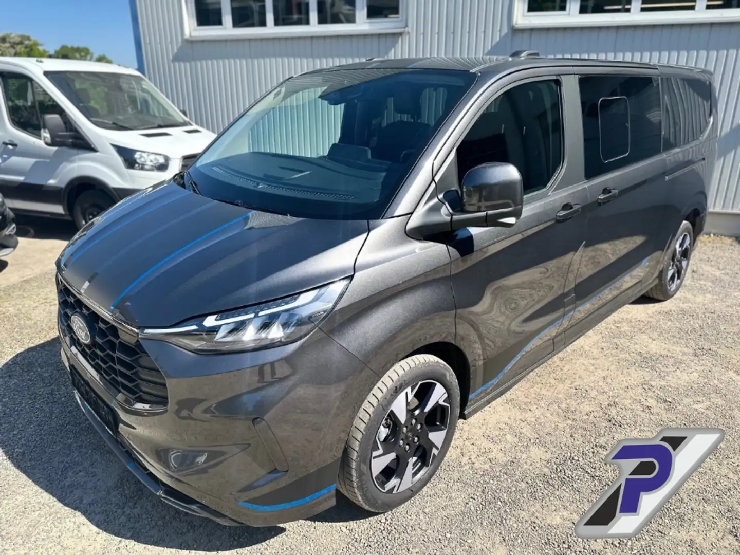 Ford Tourneo Custom Bus 320L2 AWD Sport 8SITZE STANDHEIZUNG Grau - 1