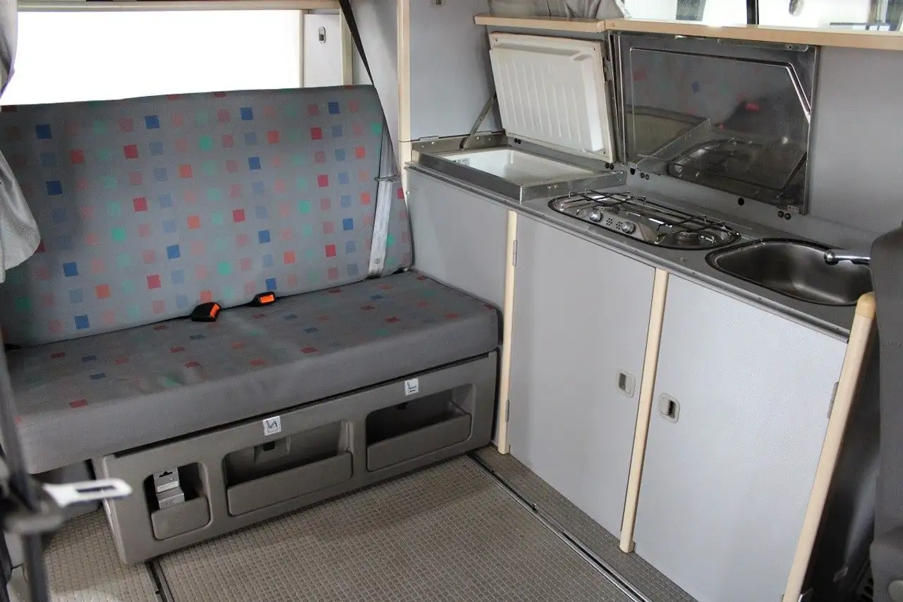 Volkswagen T4 California 2,5 Tdi Aufstelldach Camping*TüV*, foto 12
