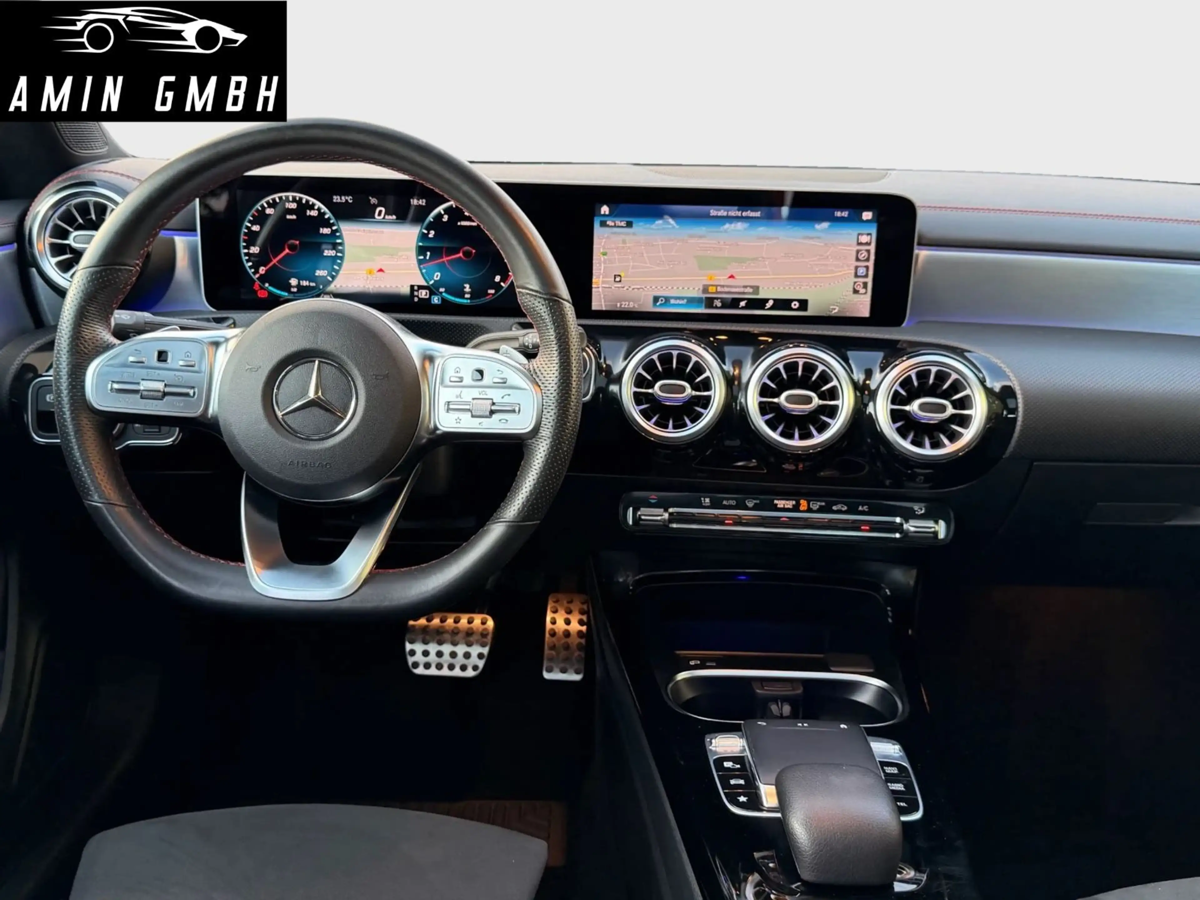 Mercedes-Benz CLA 220 AMG Pano,Automatik,Navi,Alcantara,LED — photo 9