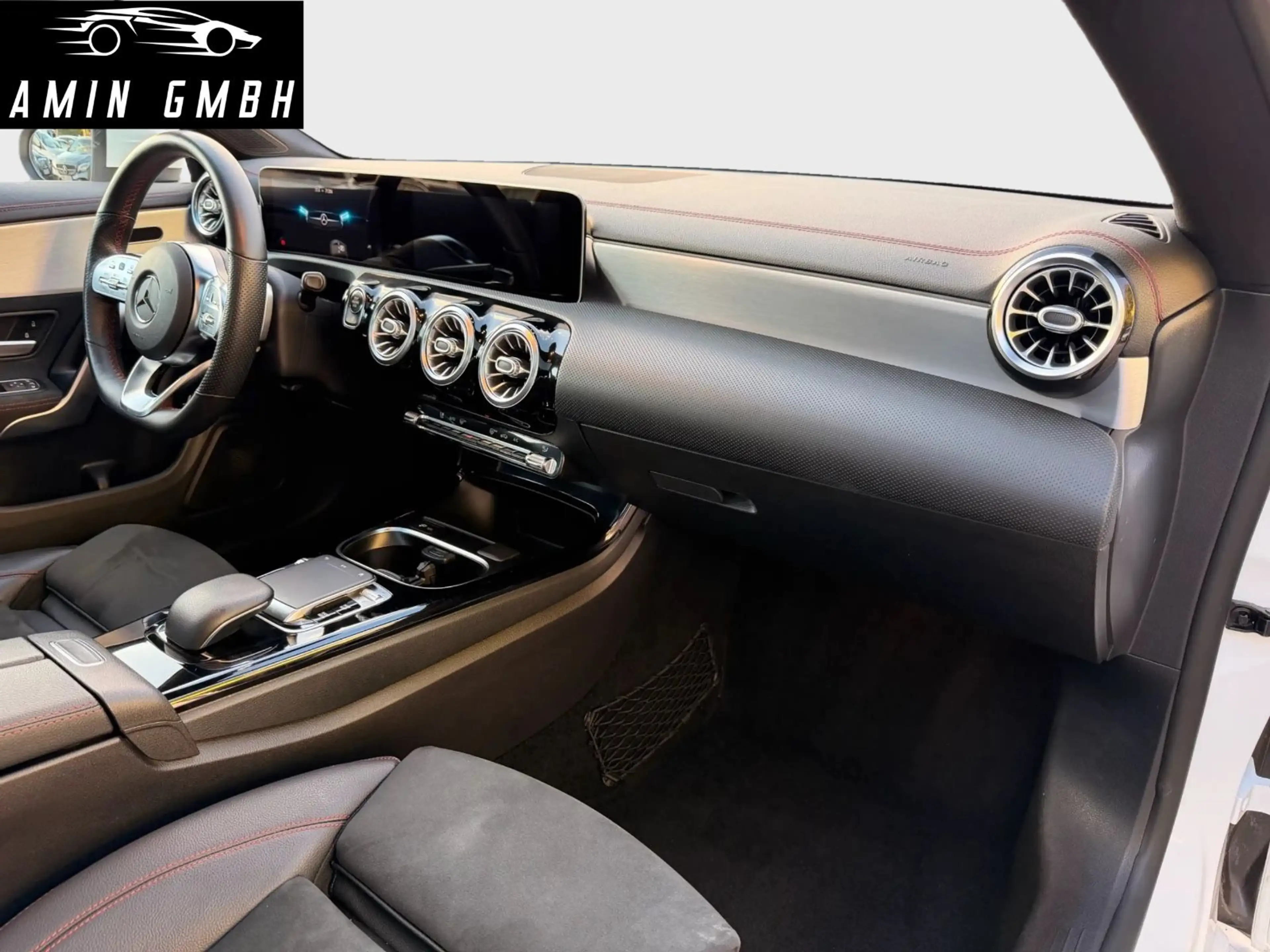 Mercedes-Benz CLA 220 AMG Pano,Automatik,Navi,Alcantara,LED — photo 8