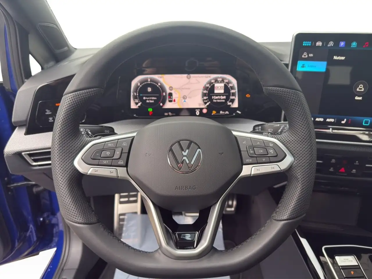 Volkswagen Golf VIII Variant 2.0 TDI DSG R-Line AHK*PANO*HUD*IQ... 13