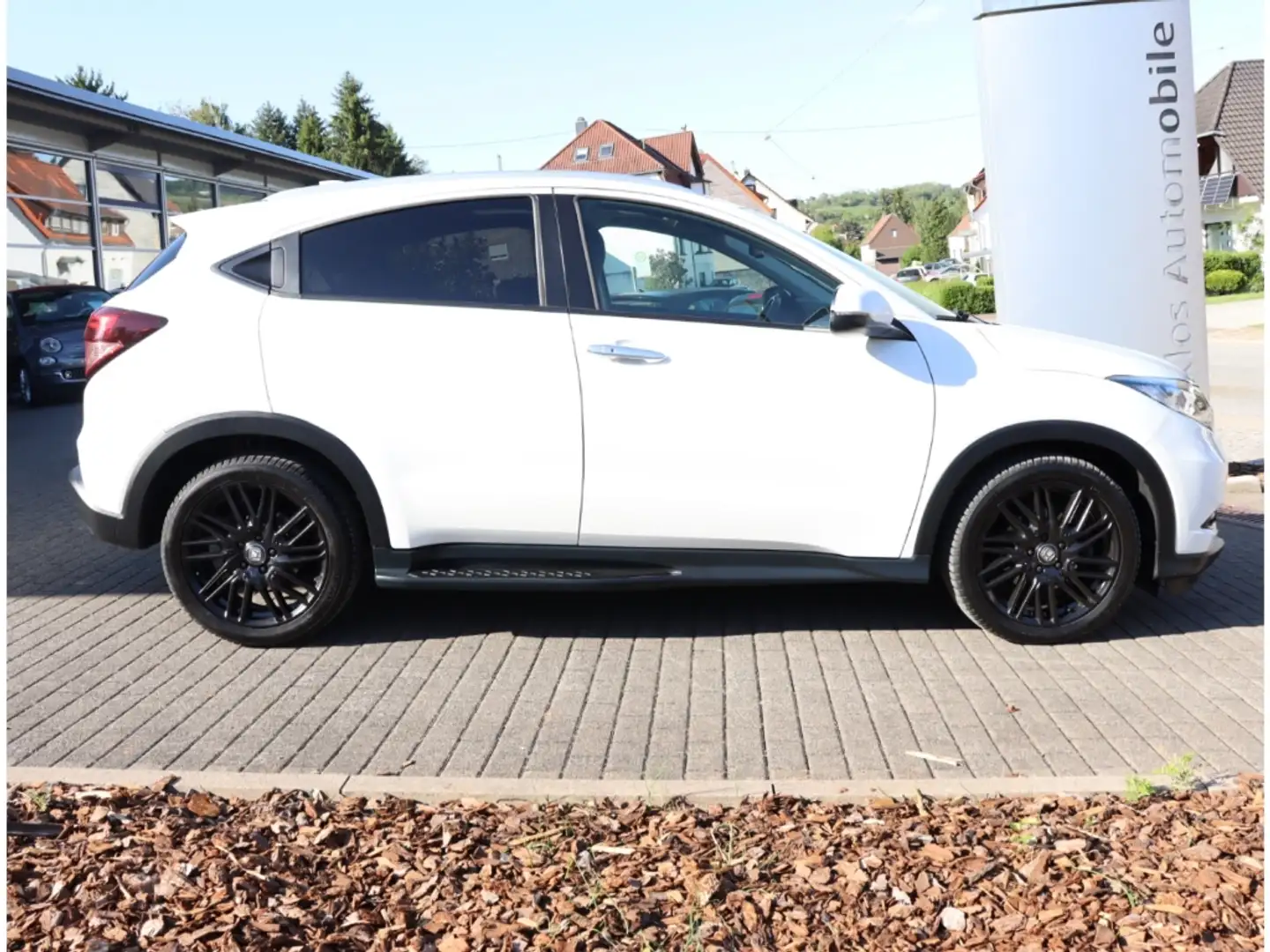 Honda HR-V EXECUTIVE 1.5 i-VTEC PANO NAVI LED KLIMA SHZ KAMER Weiß - 2