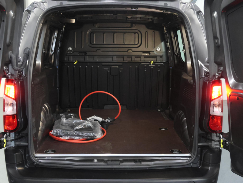 Peugeot Partner e-Partner 136PK L1 50 kWh | NIEUW!! | 3 Zits | AUT — photo 11