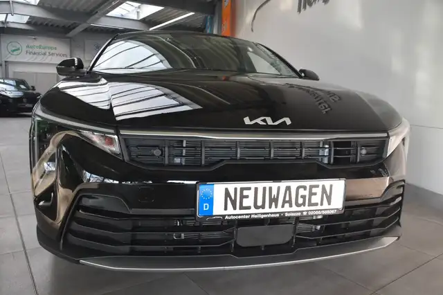 Kia K4