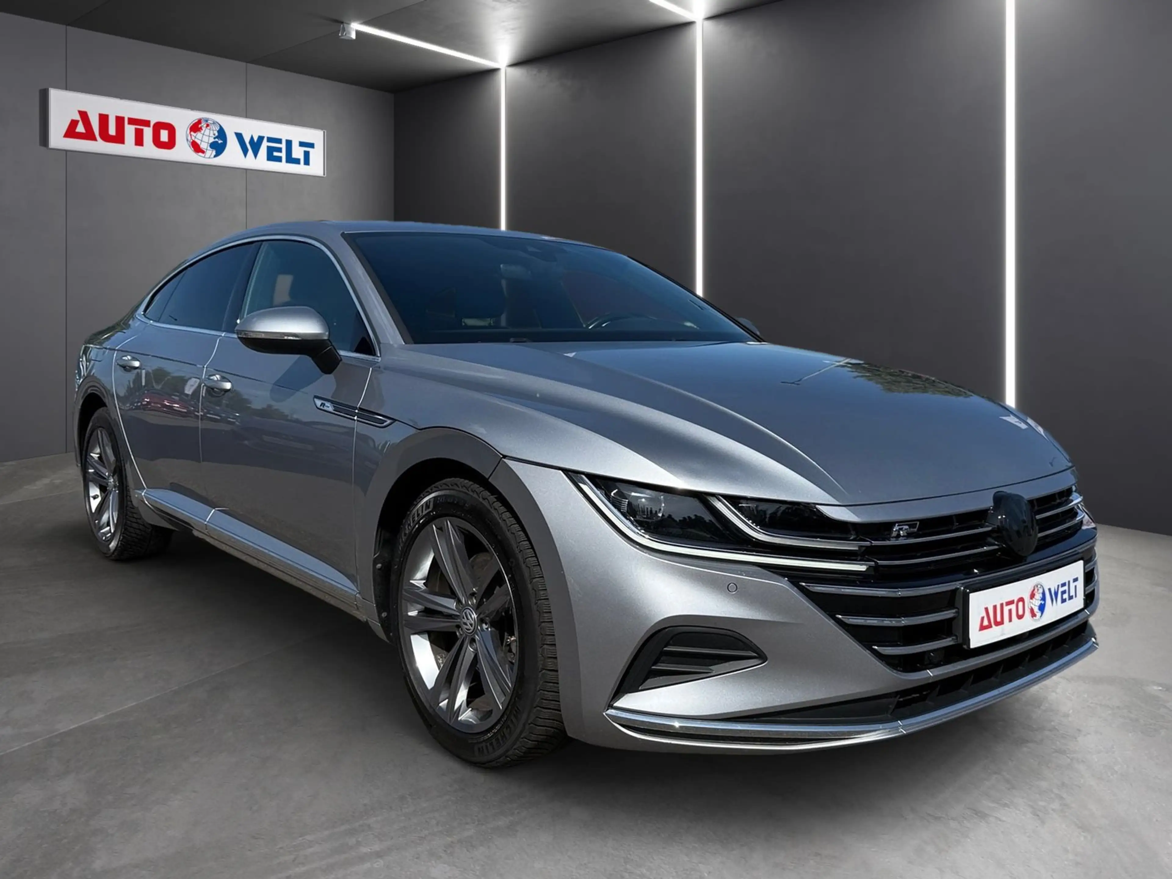 Volkswagen Arteon 2.0 TDI R-Line DSG Navi LED ACC AHK 360° — photo 2