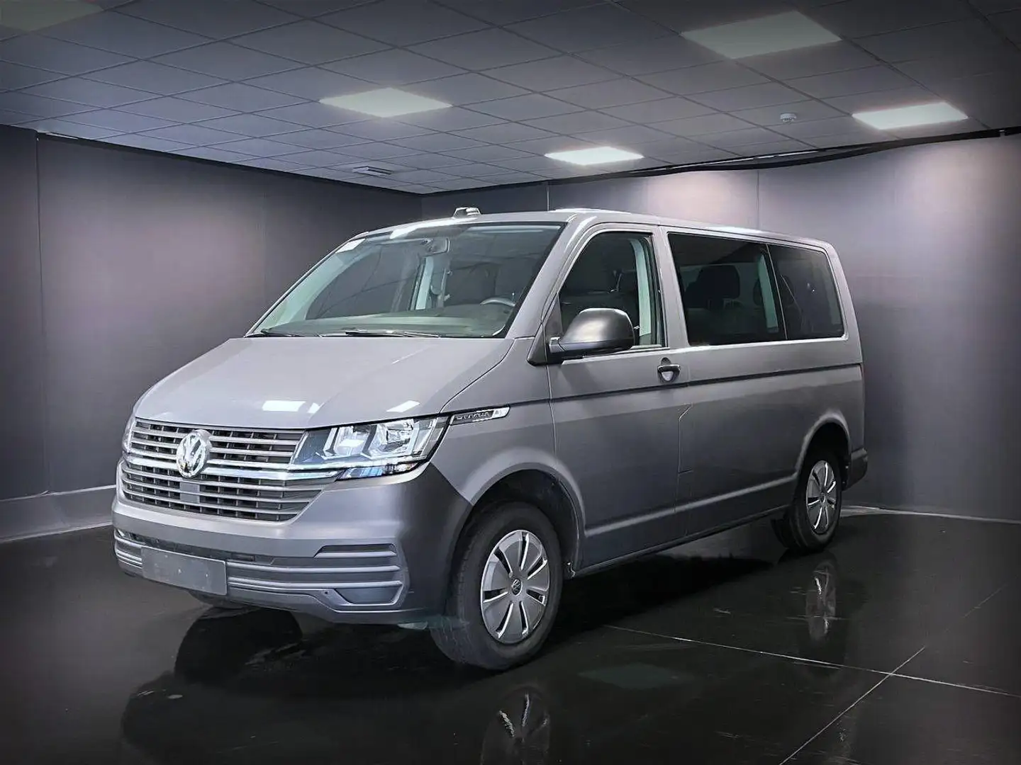 Volkswagen T6 Caravelle 2.0 TDI 110CV PC Trendline Grigio - 1