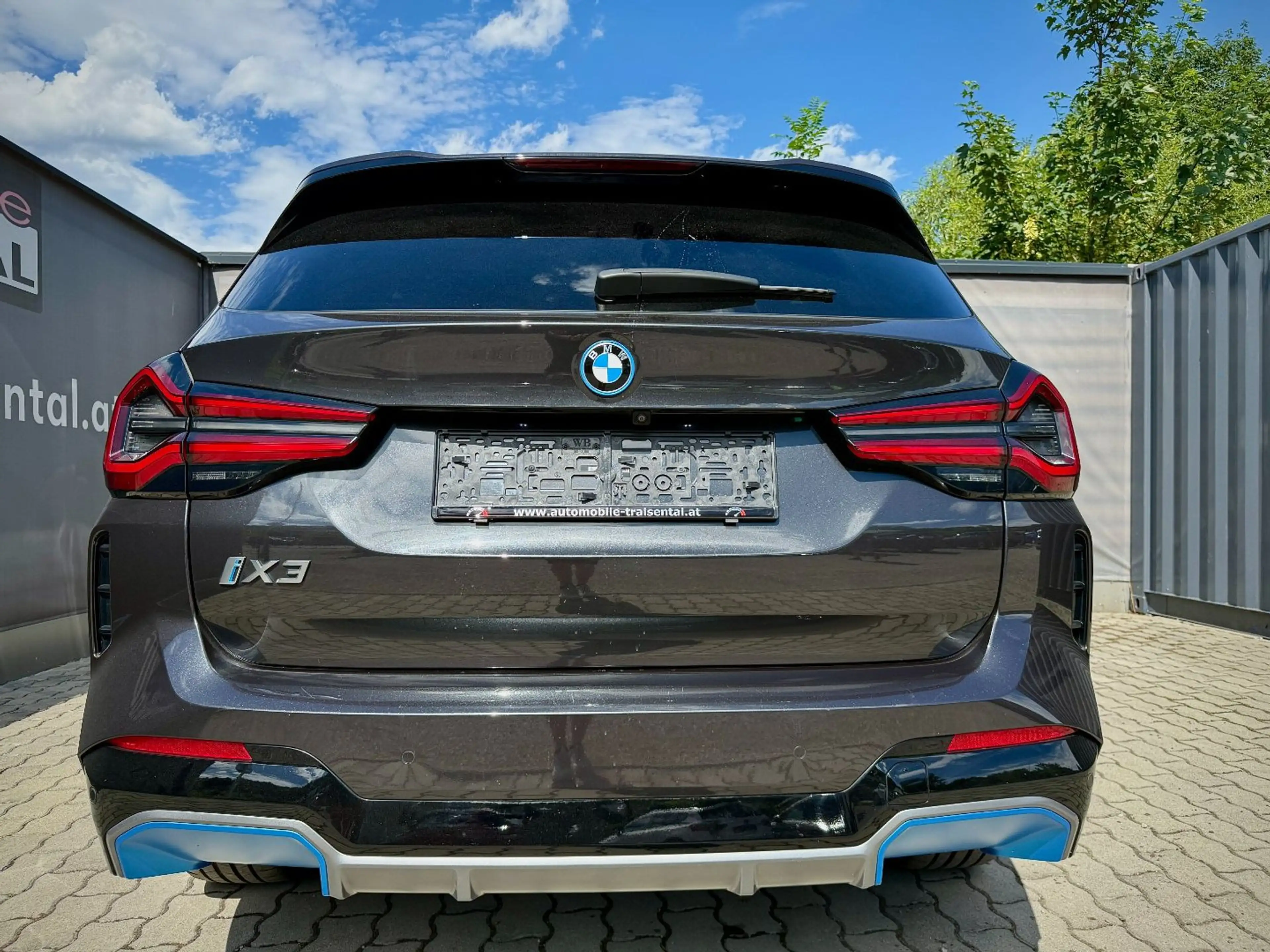 BMW iX3 73,8kWh M-Sport /Panorama/LED/AHV/Kamera — photo 5