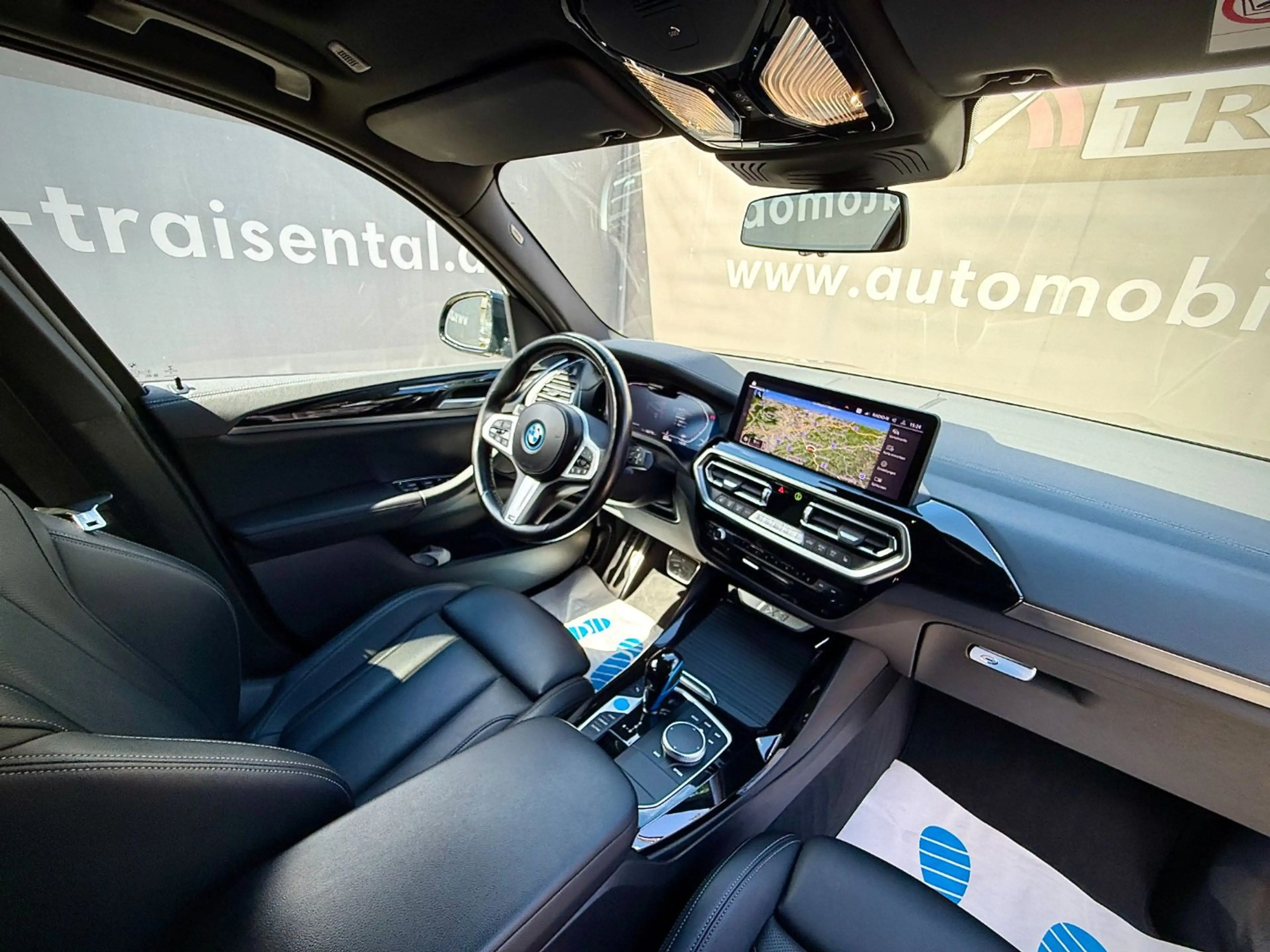 BMW iX3 73,8kWh M-Sport /Panorama/LED/AHV/Kamera — photo 14