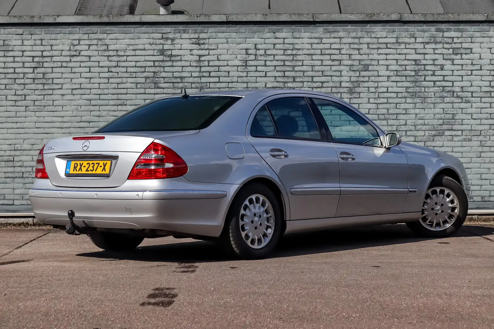 Mercedes-Benz E 320 E Limousine Automaat Avantgarde | Luchtvering | Pa Plateado - 2