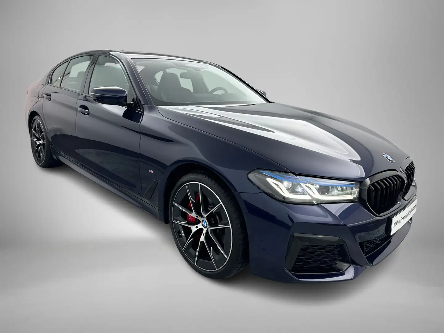 BMW 545 5-serie 545e xDrive High Executive Edition | Stuur Bleu - 2