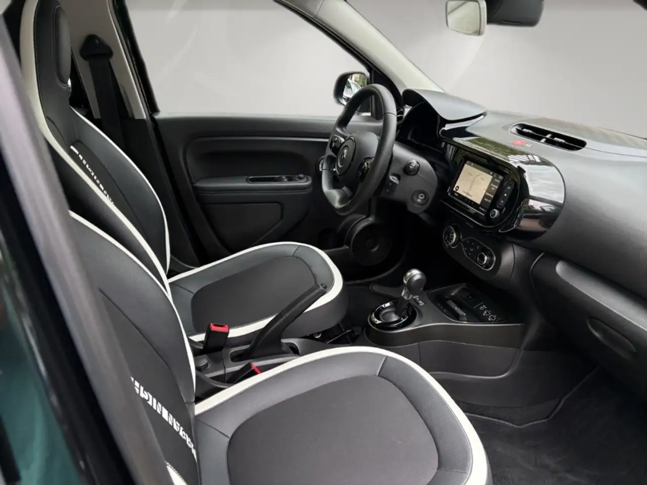 Renault Twingo Electric Techno ''wenig Kilometer'' top gepflegt, миниатюра 15